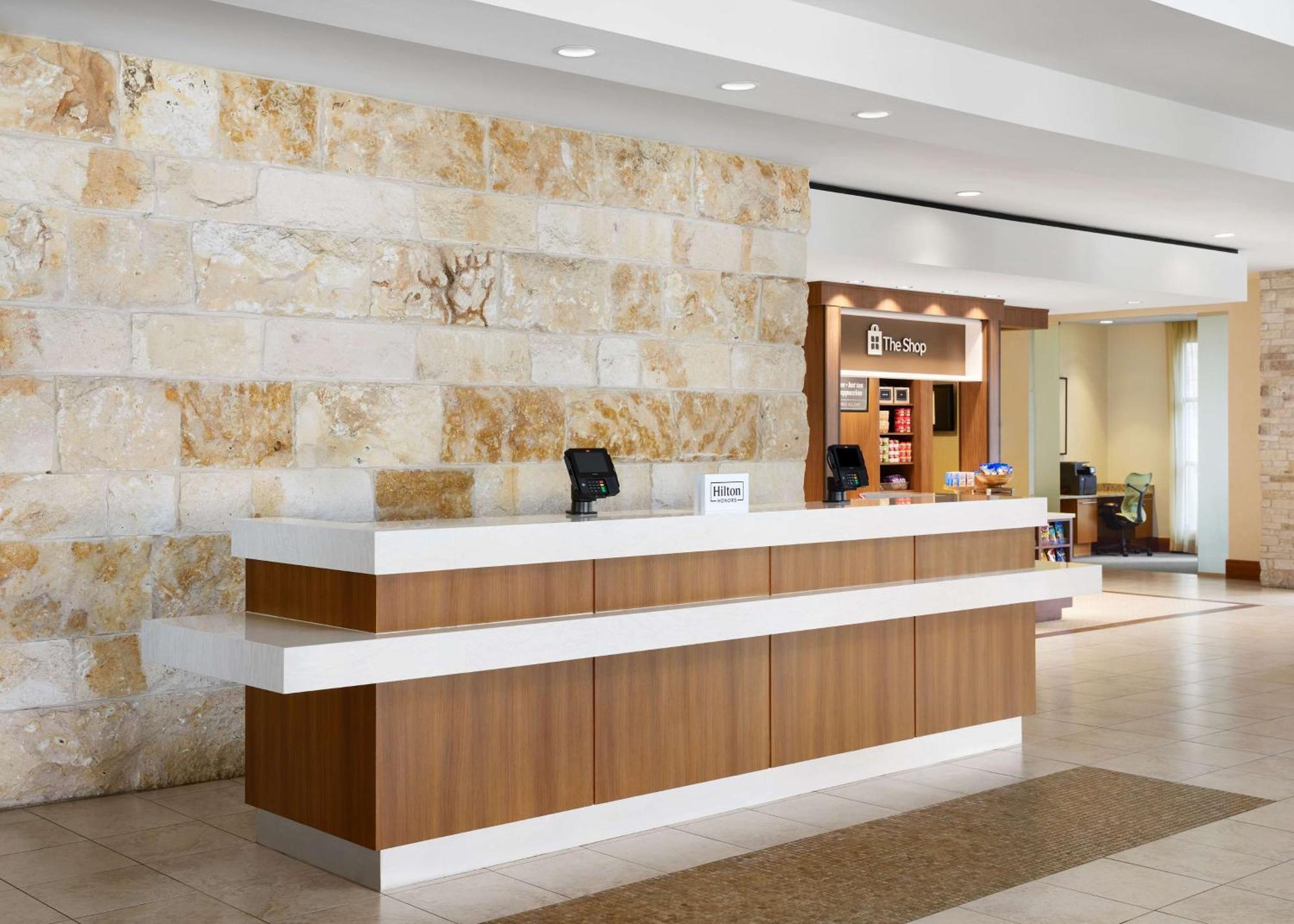 Hilton Garden Inn Dallas Ричардсон Экстерьер фото